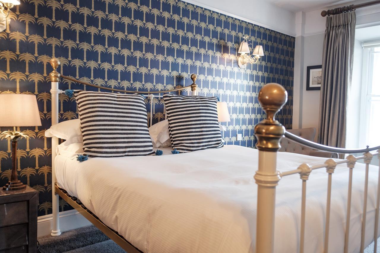 The Bull Hotel Брайдпорт Екстериор снимка