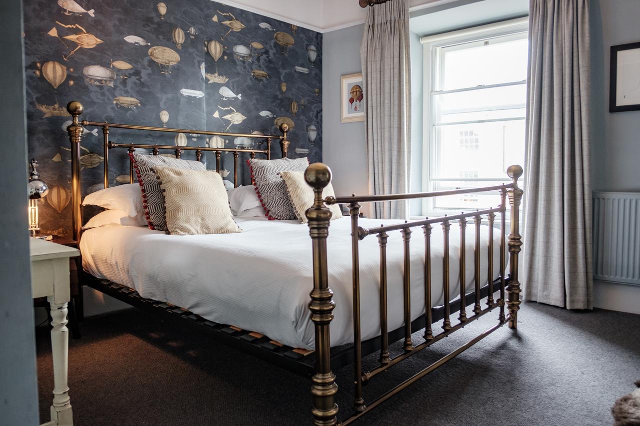 The Bull Hotel Брайдпорт Екстериор снимка