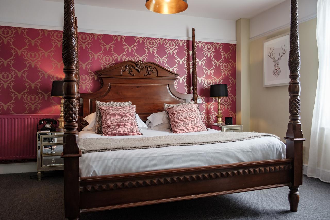 The Bull Hotel Брайдпорт Екстериор снимка